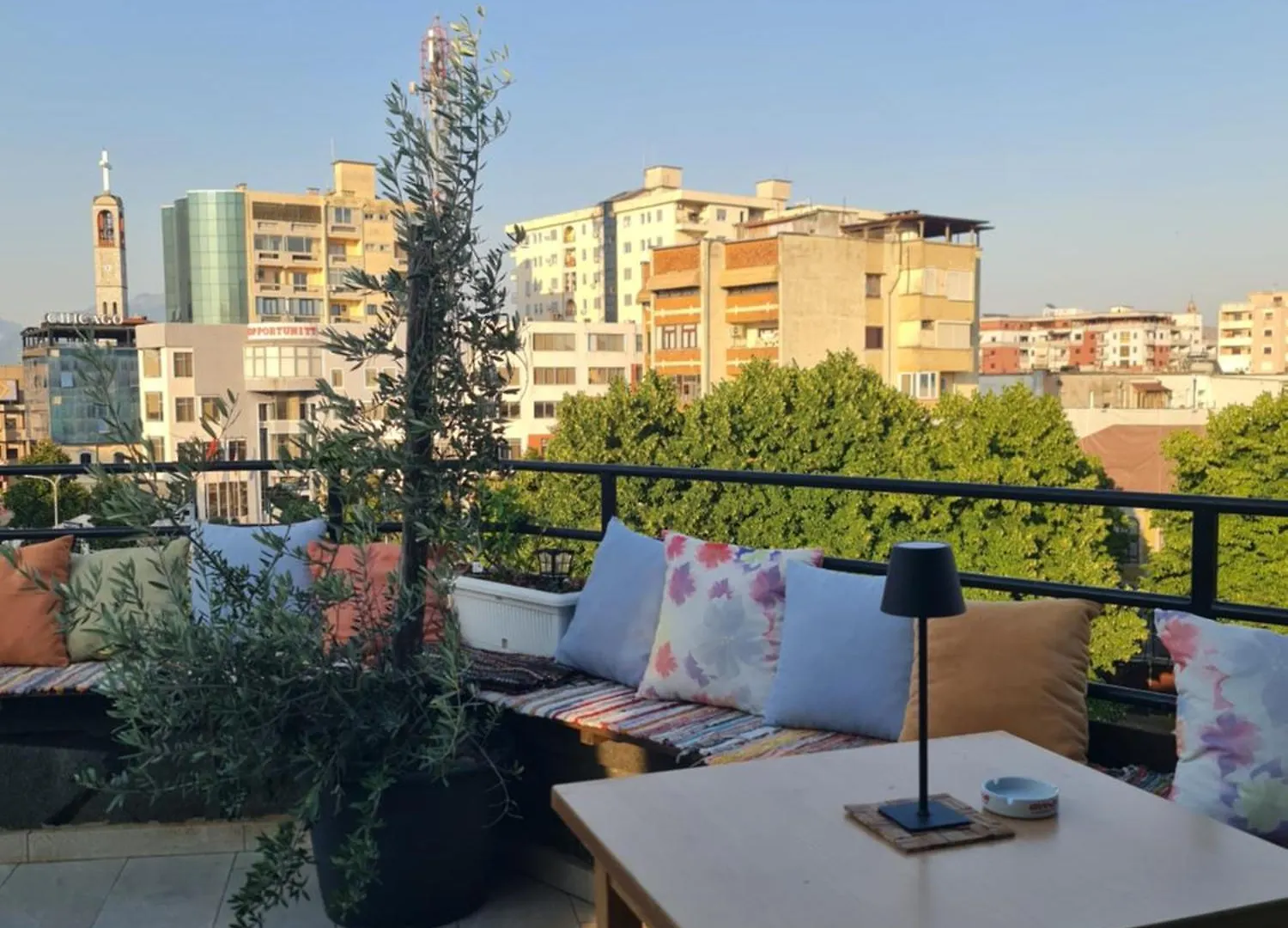 The Rooftop Hostel Shkodër