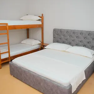 Hostel Central Shkoder Hostel