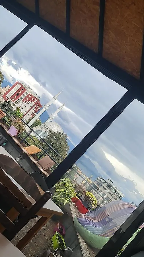 The Rooftop Hostel Shkodër