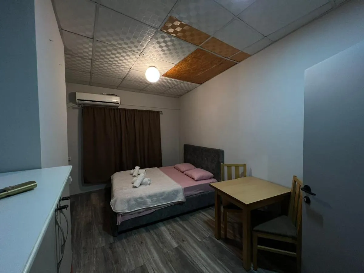 The Rooftop Hostel Shkodër 0*,  Albanie