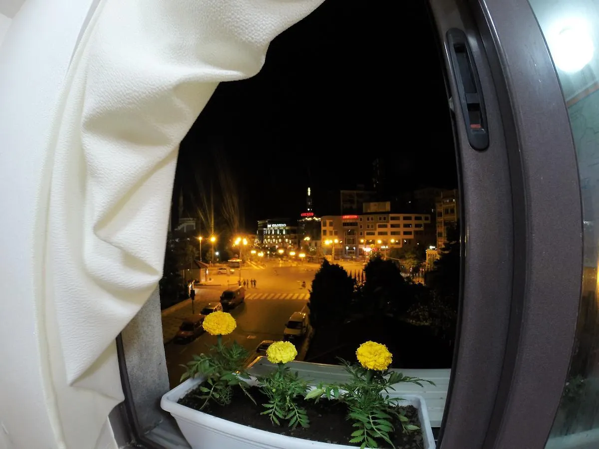 The Rooftop Hostel Shkodër Albanie